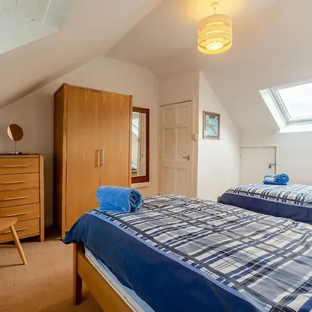 Blinkbonny Glaisdale